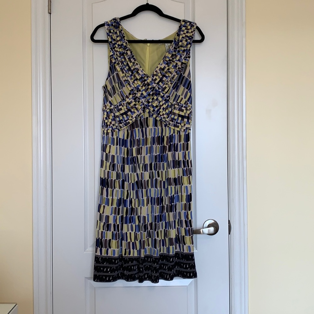 MAX AND CLEO MULTI COLOUR V NECK DRESS SIZE 12